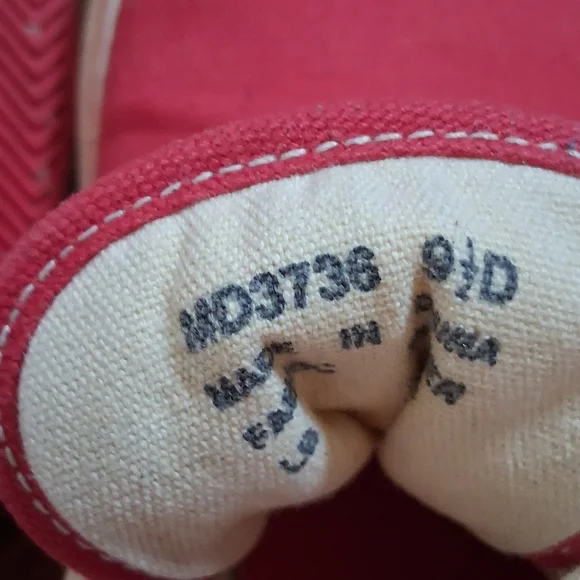 POLO RALPH LAUREN CANVAS SNEAKERS. 9.5. EUC - Picture 7 of 7